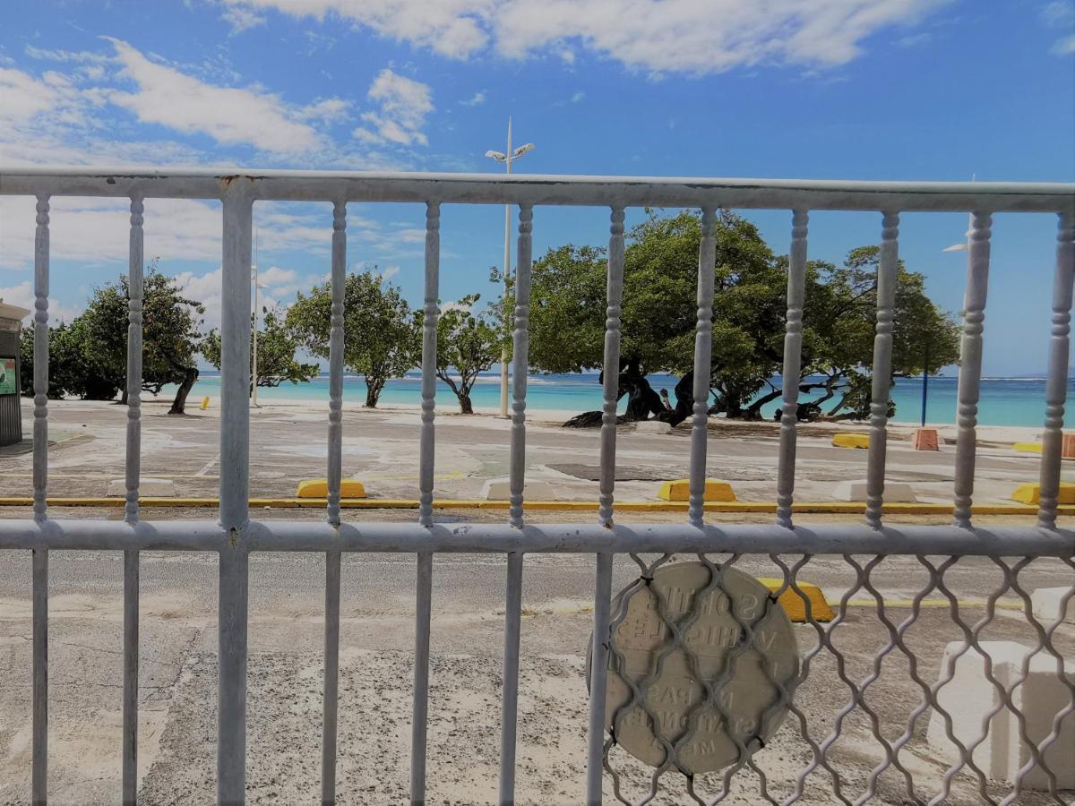 T2 Toloman - SAINTE-ANNE Centre - accès plage à pied Esterno foto